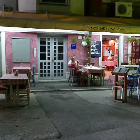 Amfora Near Arena Póla