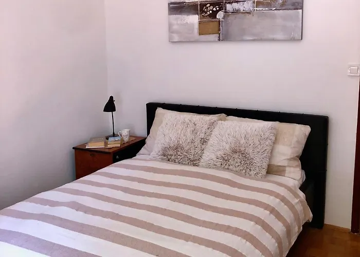 Amfora Apartment *