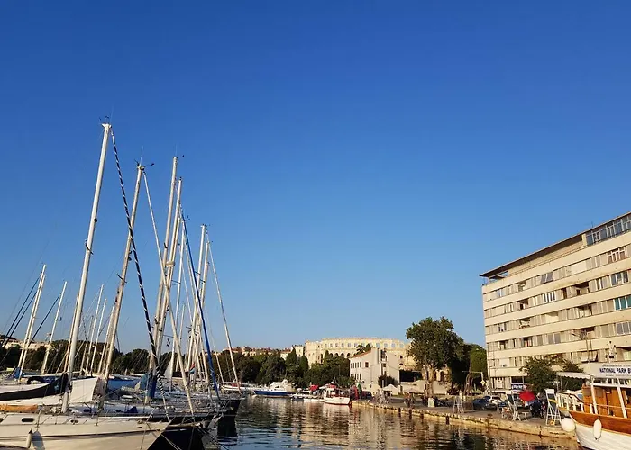 Appartamento Amfora Pola